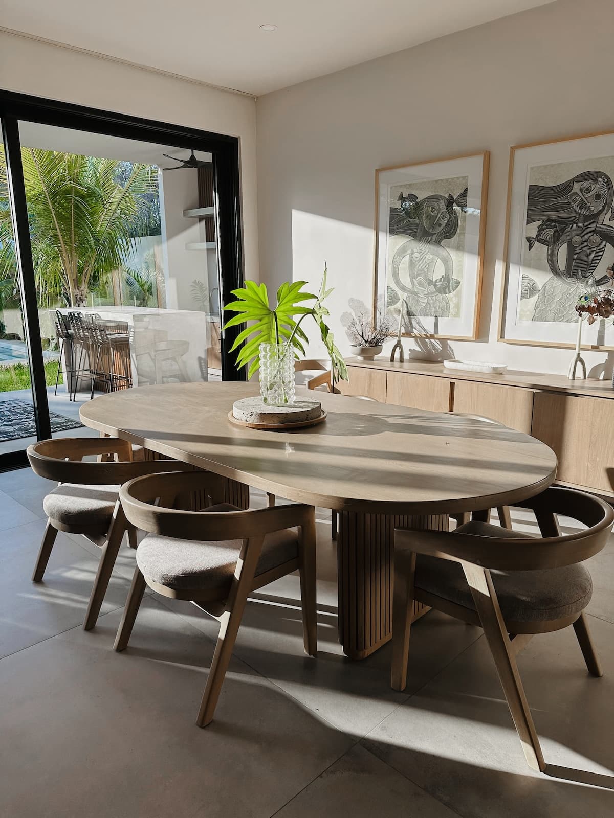 Dining table for 8 people