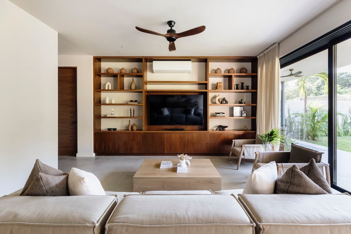 Living room 1